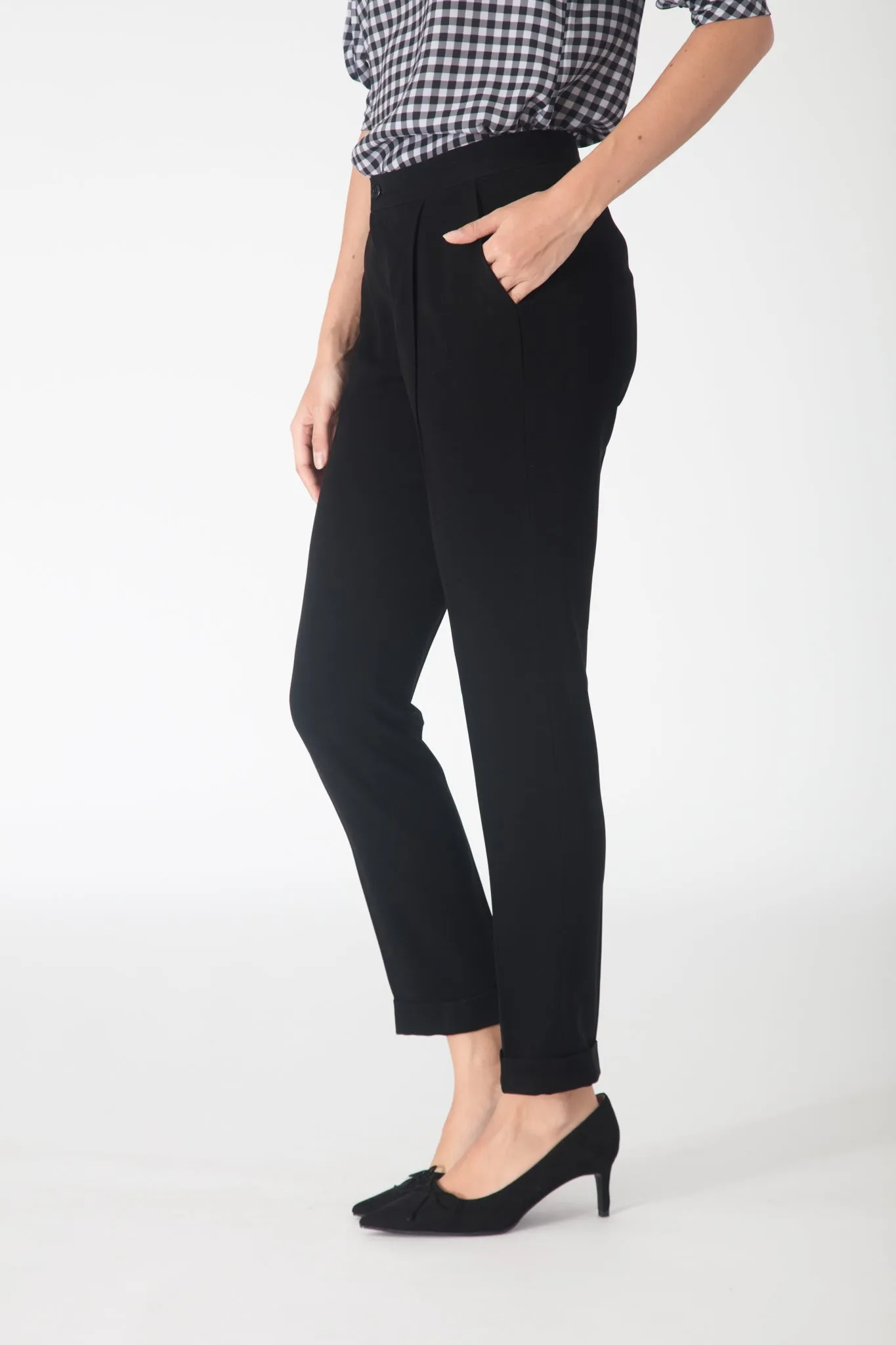 Black Pleated Trousers