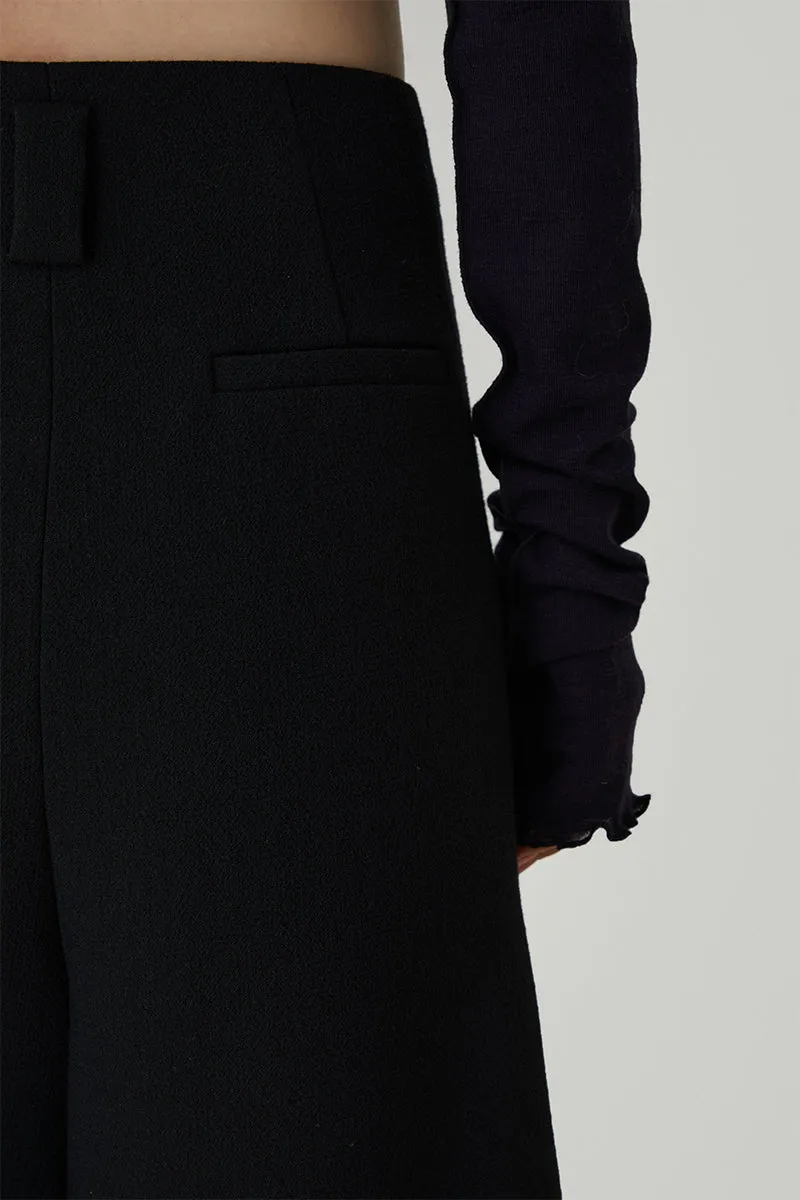 High-waisted Curved Trousers