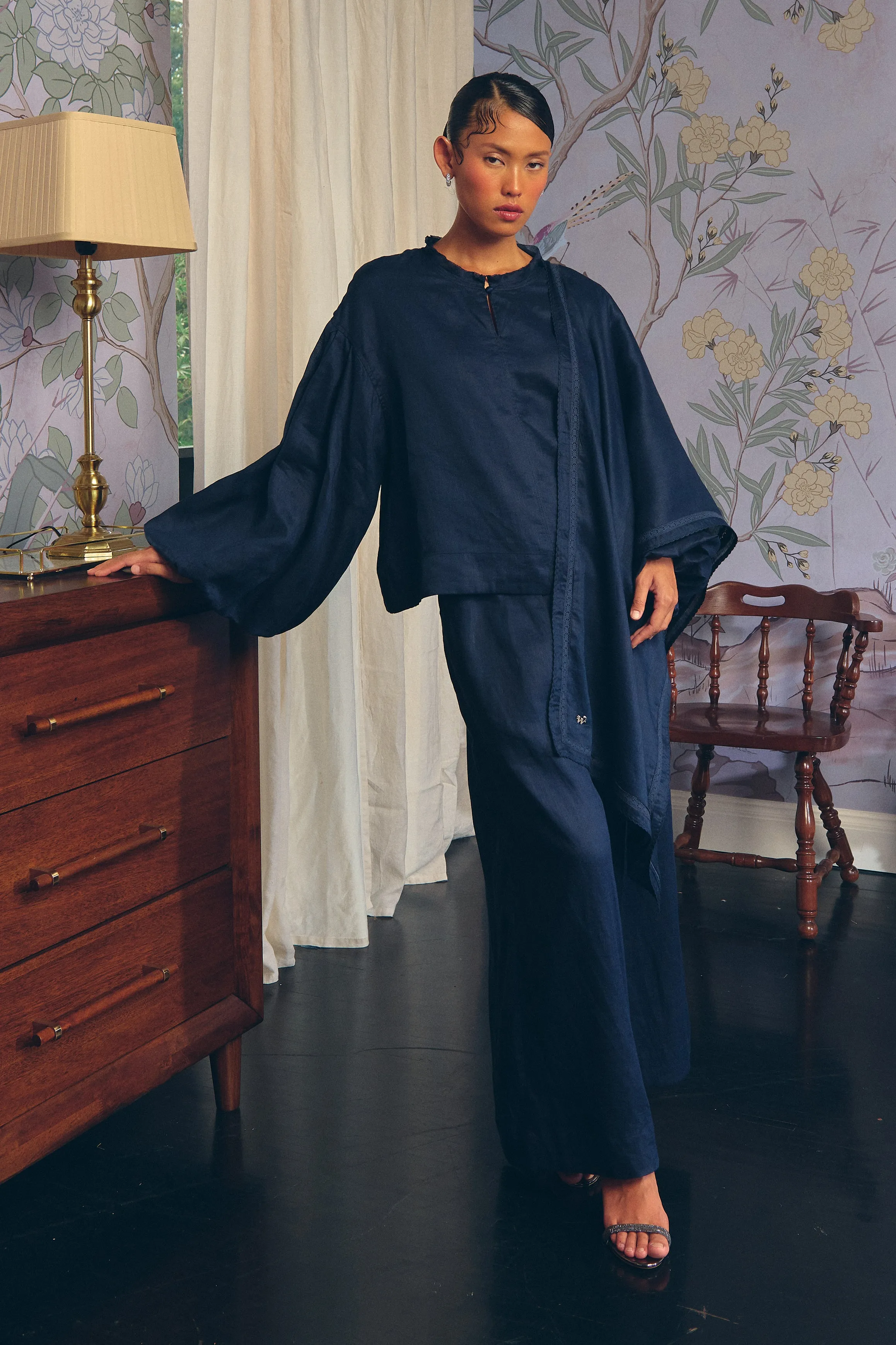 Lady Ramie Trousers in Midnight