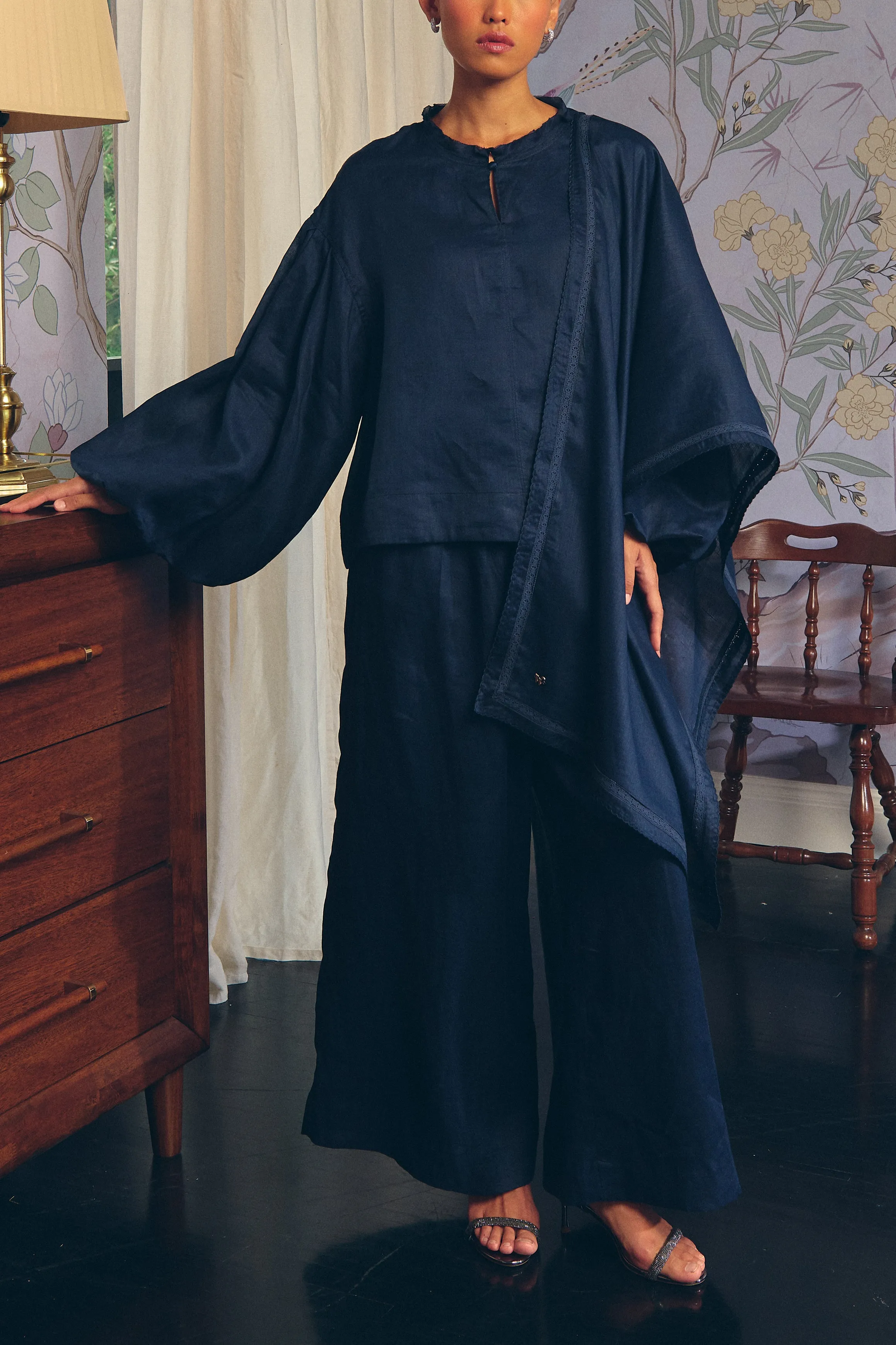 Lady Ramie Trousers in Midnight