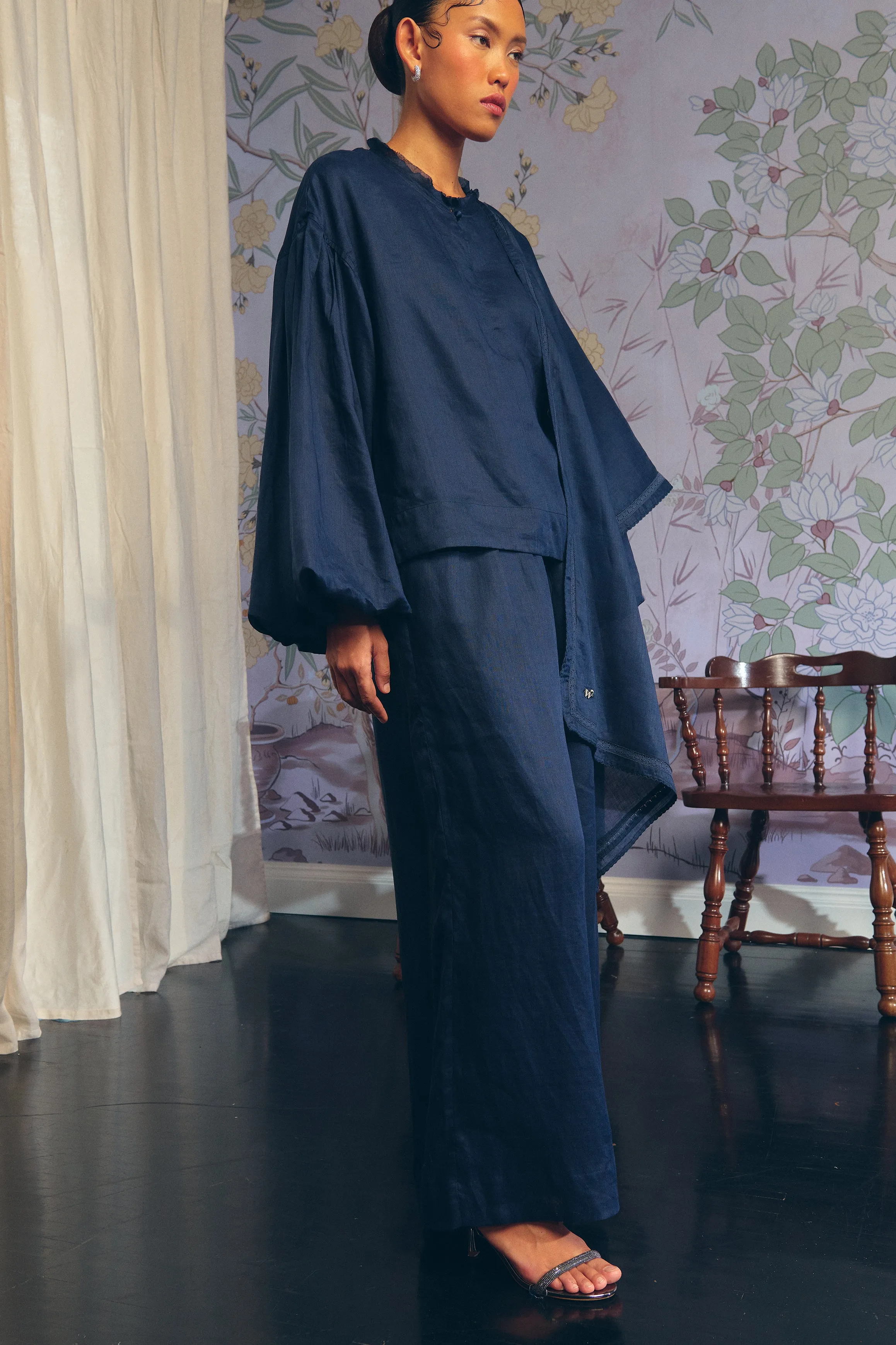 Lady Ramie Trousers in Midnight