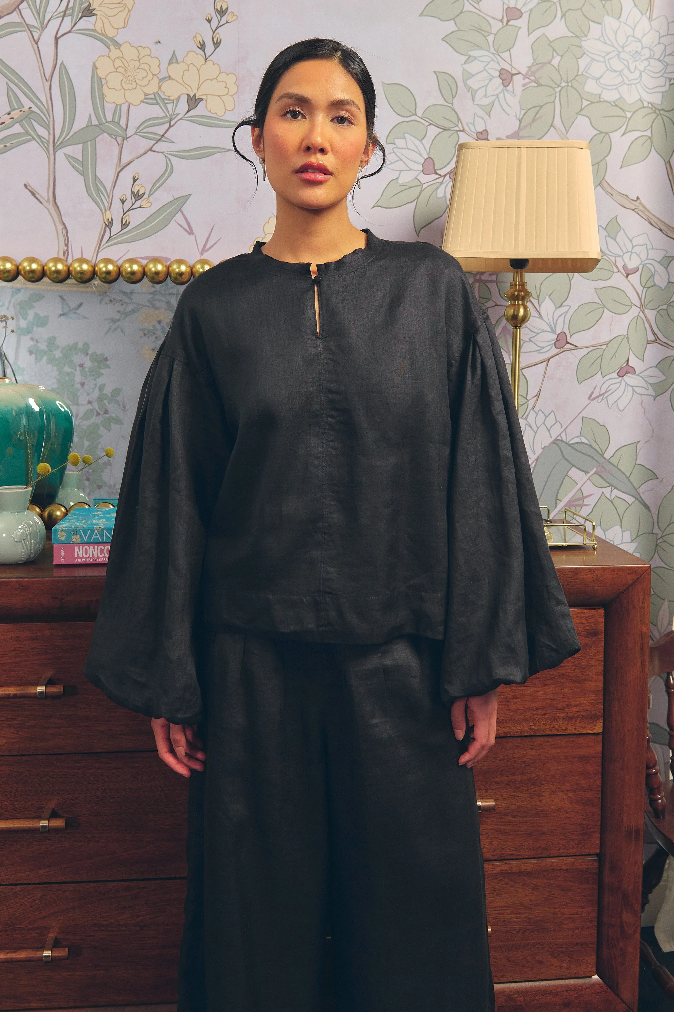 Lady Ramie Trousers in Onyx