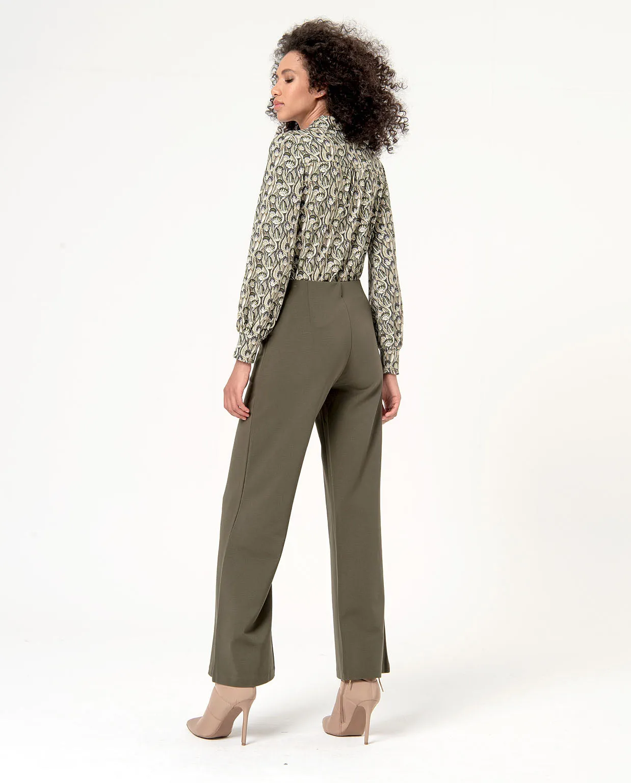 Surkana straight trousers high waisted khaki