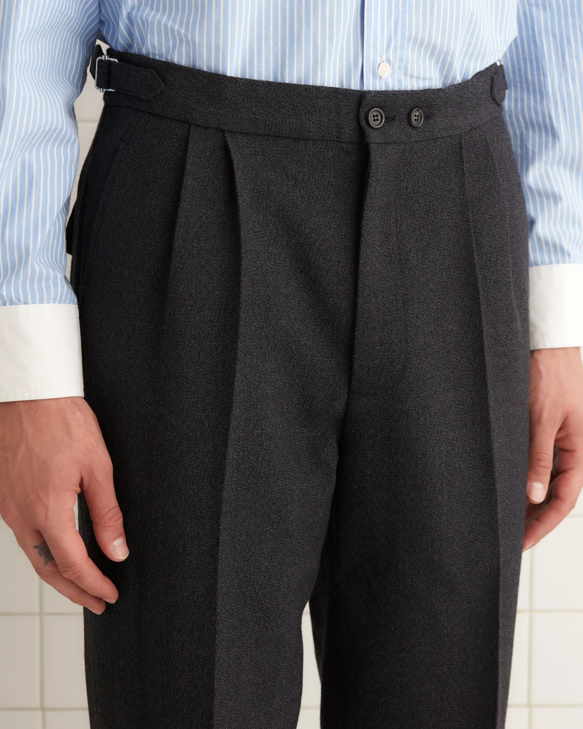Thornproof Pleated Trousers